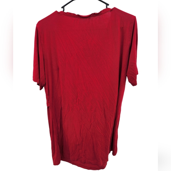 Bearsland red nursing shirt size XL (4 for $20 closet bundle) - Picture 2 of 7